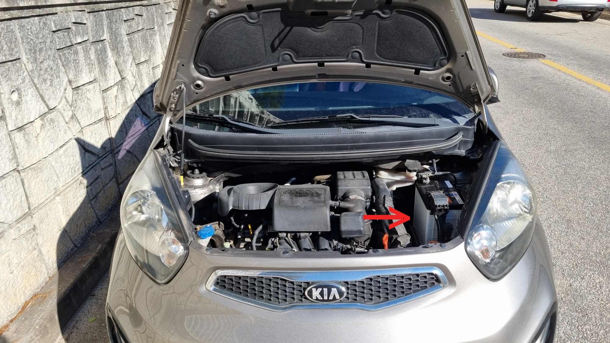 모닝 배터리 위치