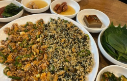 물회와 꼬막 비빔밥