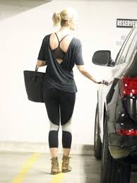 캔달-애슬레저룩