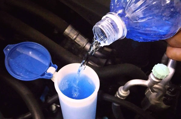 자동차 워셔액 관련사진