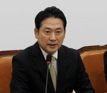 장동혁 국회의원 프로필 장동혁 아파트 4채 논란 지지율 부인 종교 한동훈