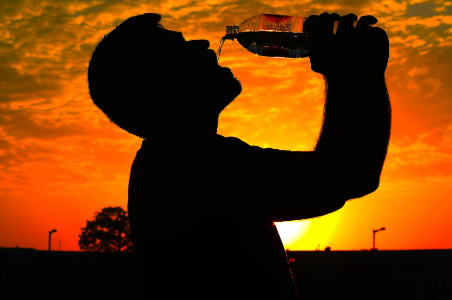 물만 마셔도 살찐다는 오해와 진실