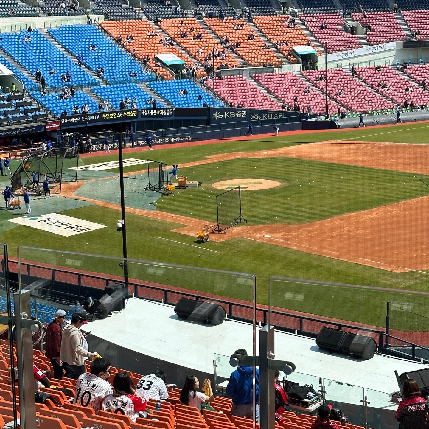 실제와 비슷한 305블록 시야