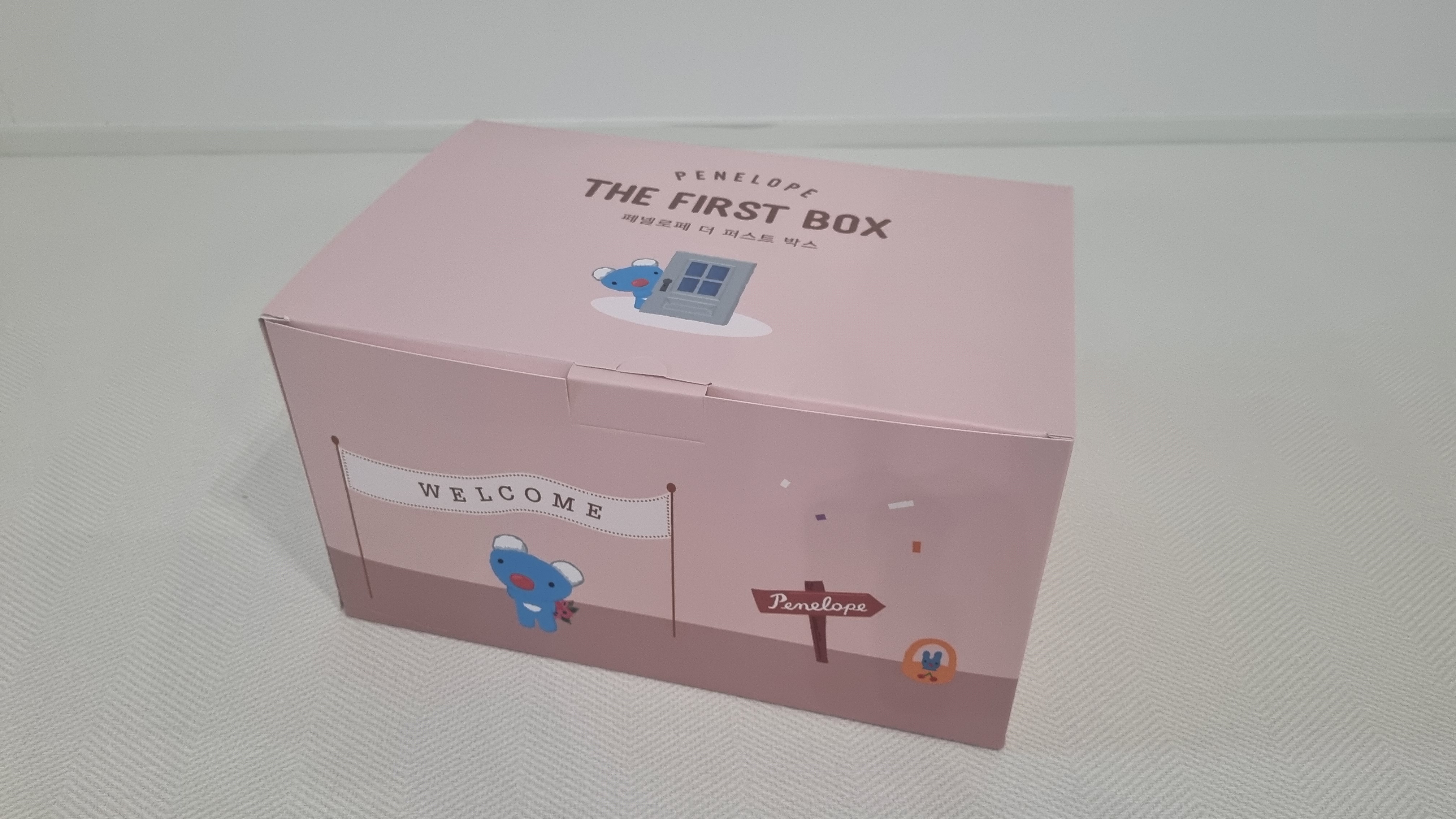 페넬로페-더퍼스트박스