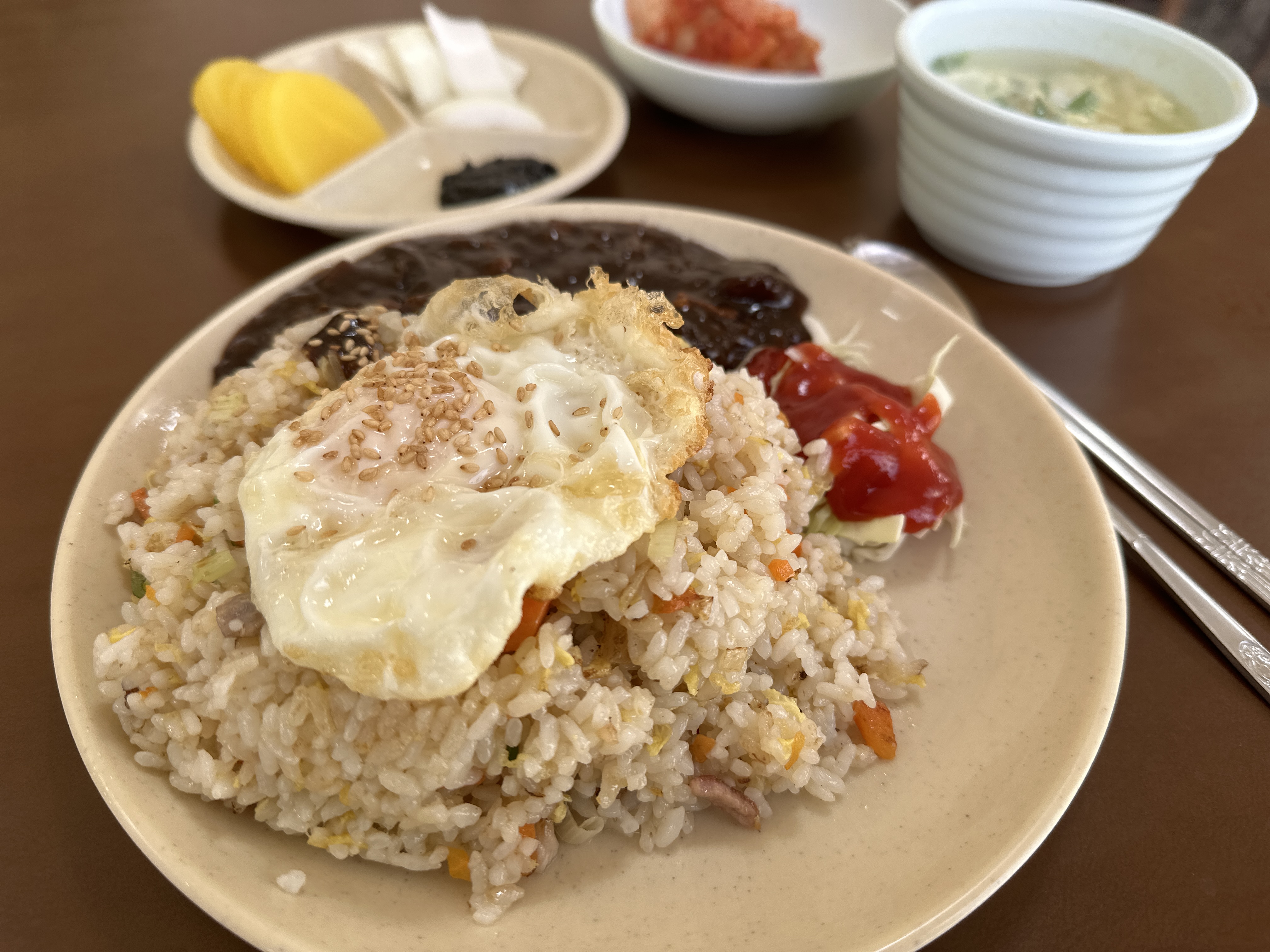 청해루 볶음밥