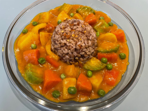 반찬 필요 없는 요리 - 비건 카레 한그릇