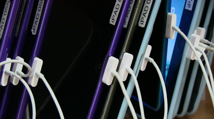 충전용 어댑터1