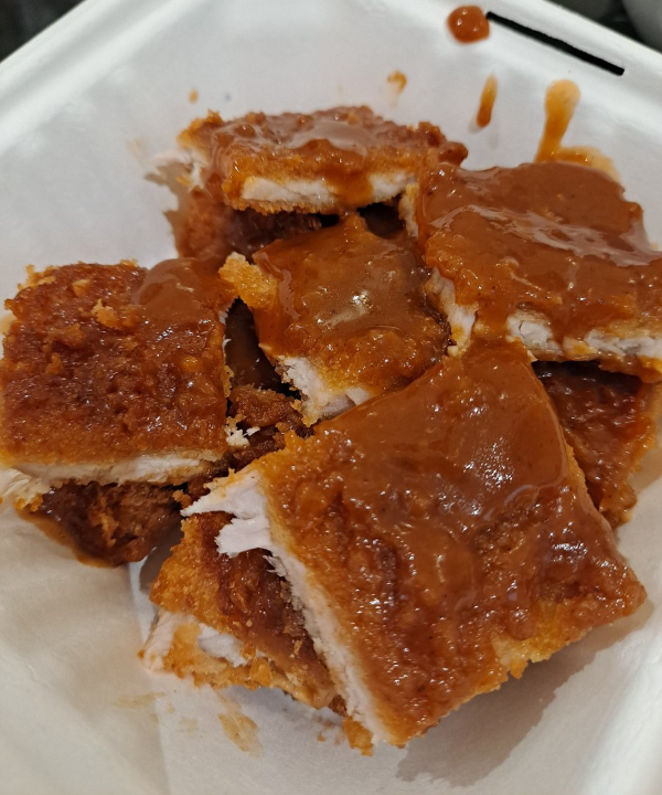 쯔왕돈까스 포장하다