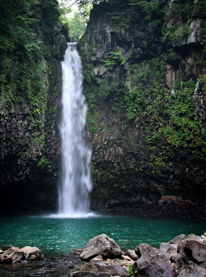 재인폭포 고랑포구 효연재 주상절리 카약 여행 가볼만한 곳 추천 생방송투데이 연천 보고 먹고 즐기고 3GO