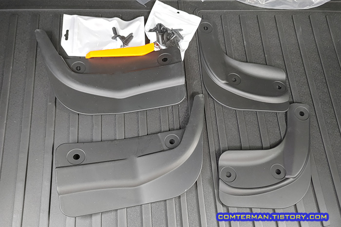 알리익스프레스 테슬라 모델3 하이랜드용 머드가드