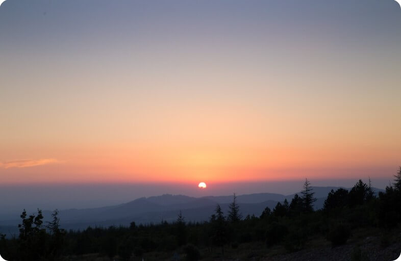 해가 뜨는 모습