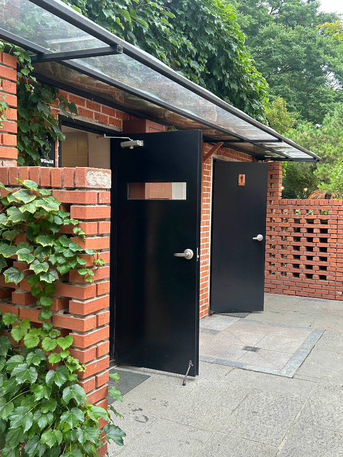 수수카페 화장실