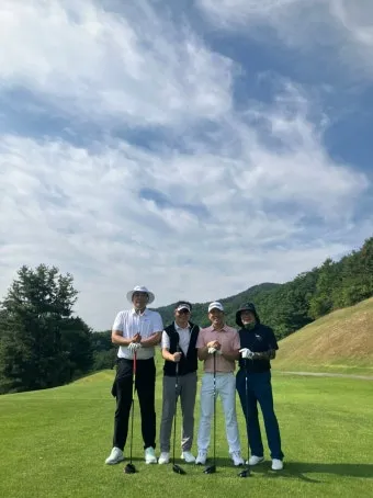 골프 라운딩 준비물 체크리스트 볼 장갑 골프화 티 필수_12