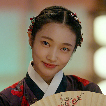 남주의 첫날밤을 가져버렸다