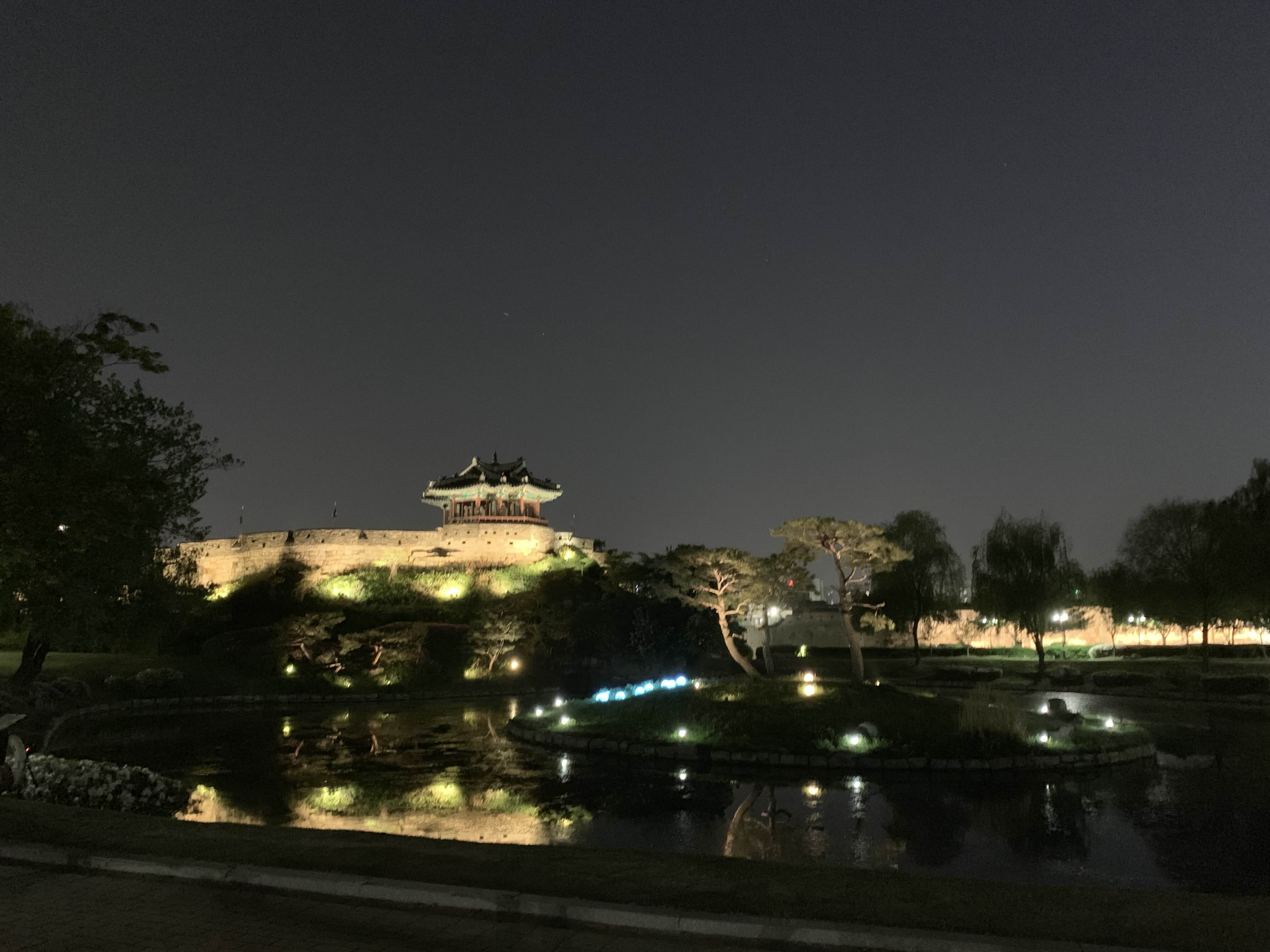 수원 방화수류정