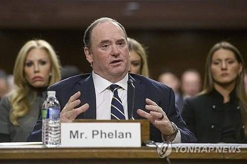 존 펠란 美 해군장관 경질, 이란 전쟁 중 지휘부 공백과 헤그세스의 인사 숙청 내막 분석