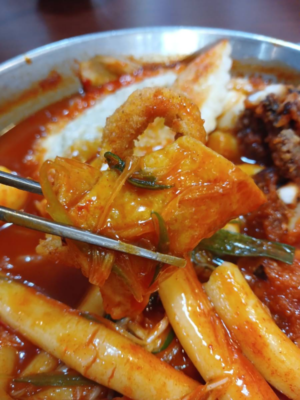 오짱떡볶이 오징어와 어묵