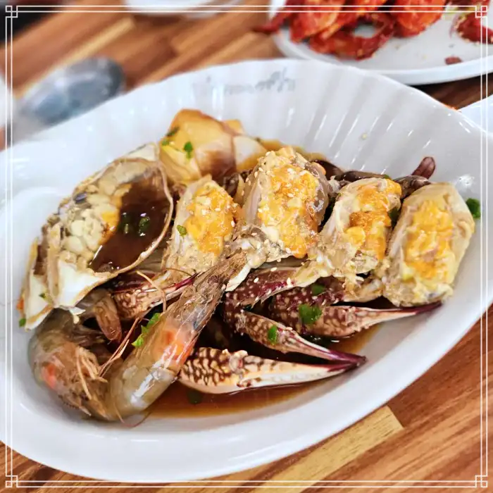 생방송 오늘저녁 인천 남동구 인천대공원 무한리필 국내산 꽃게 간장게장&#44; 양념게장 맛집