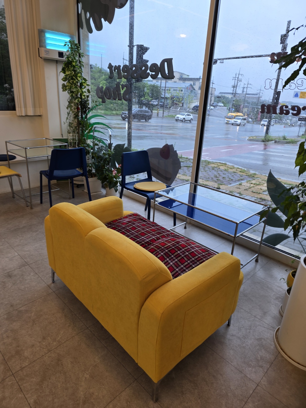 인테리어도 너무예쁜 오늘의 꾸움