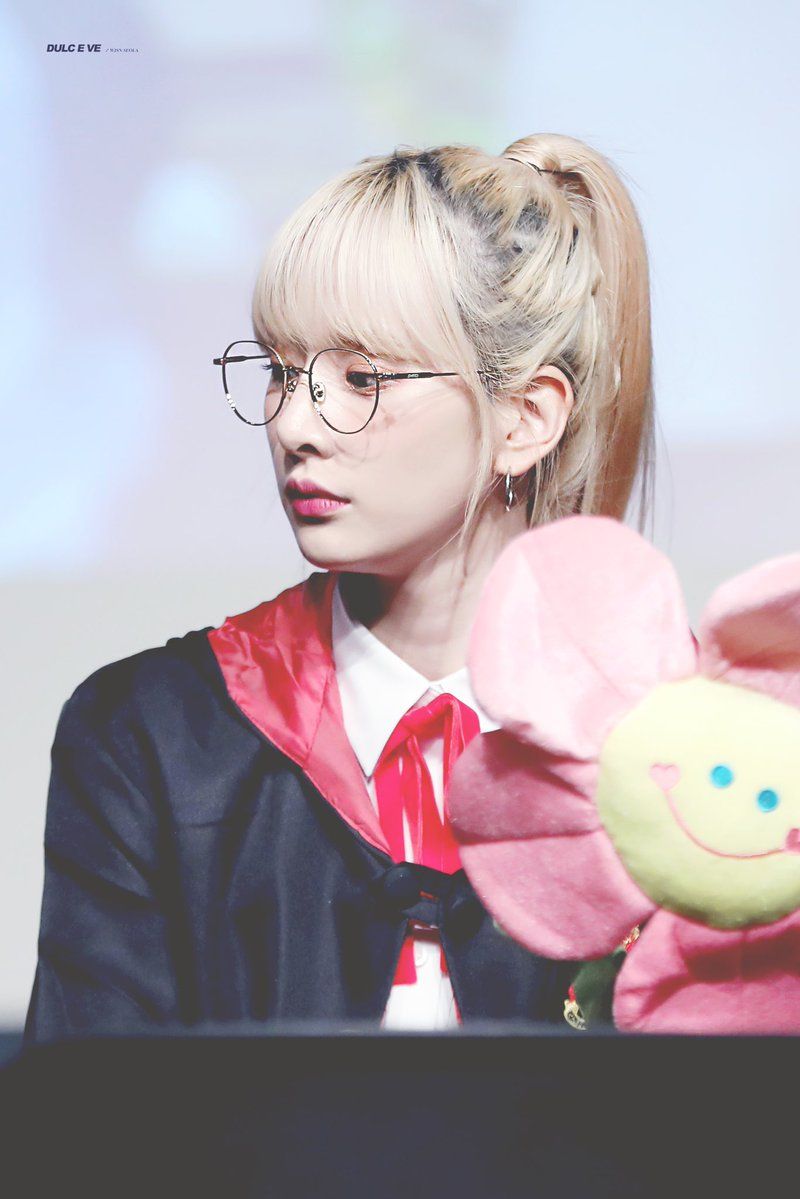 우주소녀 설아 인스타그램 사진 몸매