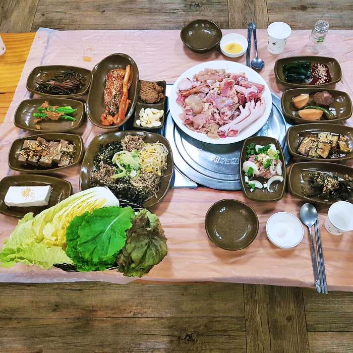 생방송 오늘저녁 산수유꽃축제 구례 껍질채 먹는 산닭 구이 맛집
