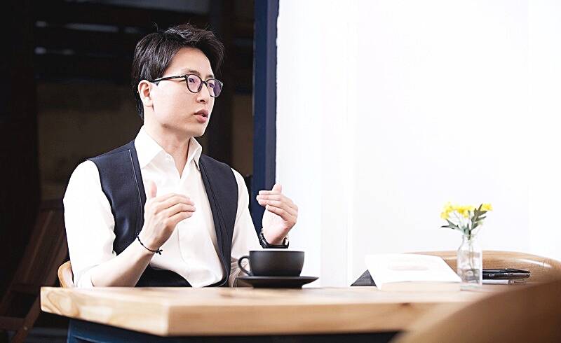 이기주-작가