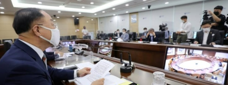 15조원 해외건설 수주 책임론 공방...무역보험공사 vs 기재부