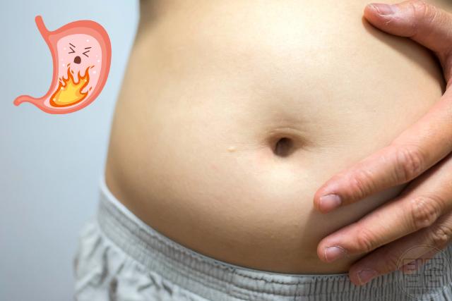 위염 증상 속이 더부룩