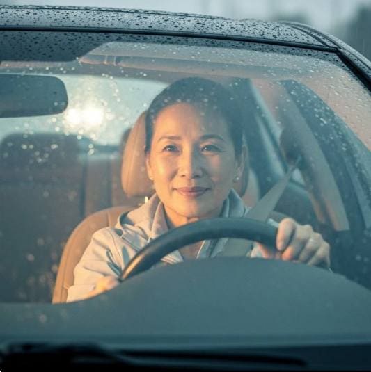 비 올 때 눈이 더 안 보이는 이유와 개선방안