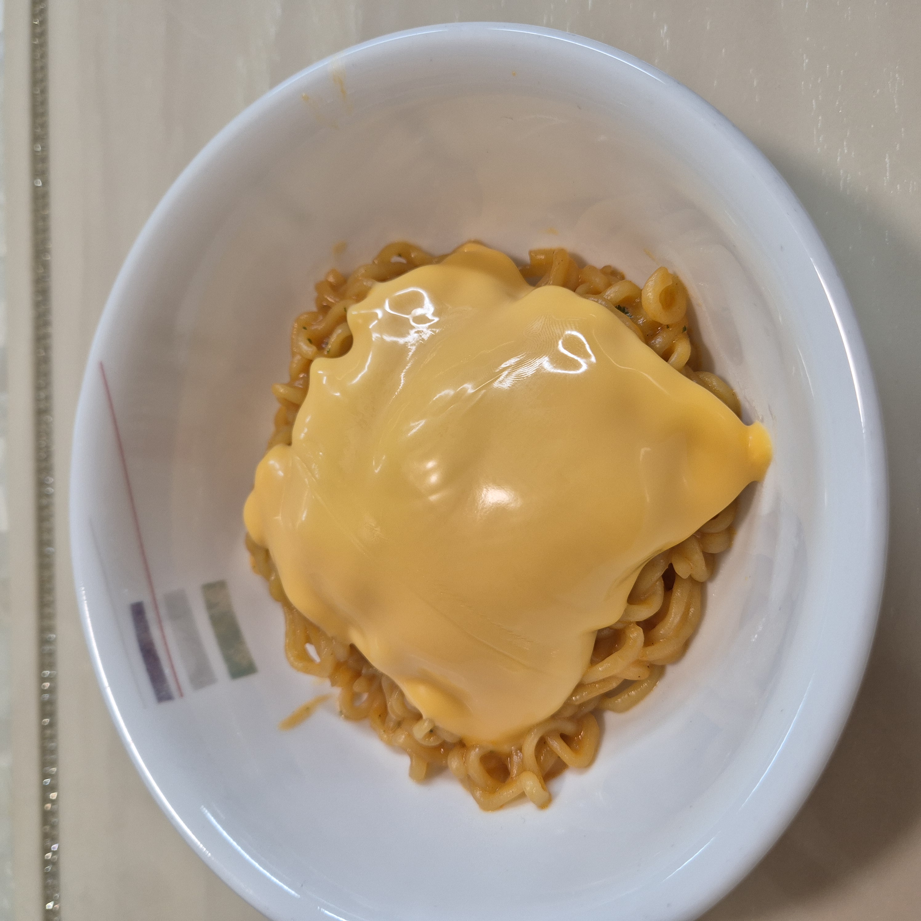 맛있는 체다치즈 신라면 툼바 라면