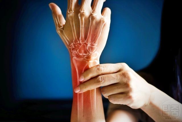 골다공증 증상 초기증상 악력