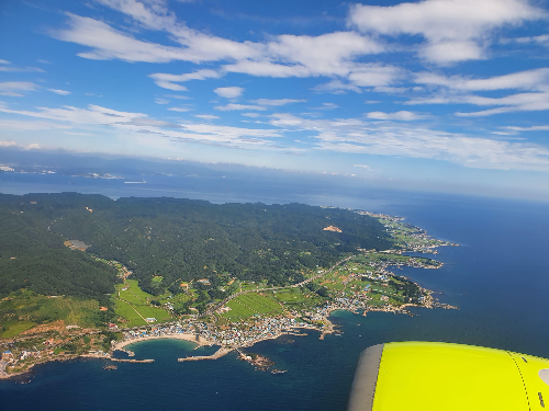 여수로 가는 비행기에서 찍은 사진입니다.