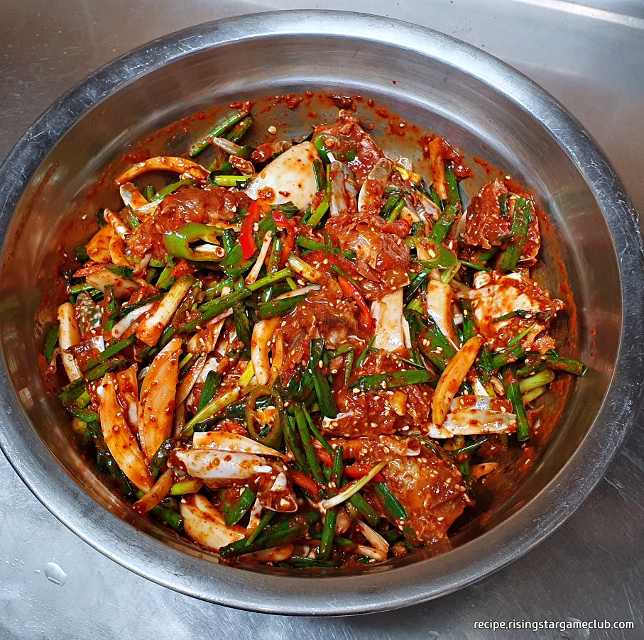 맛있는 양념게장이 완성된 사진