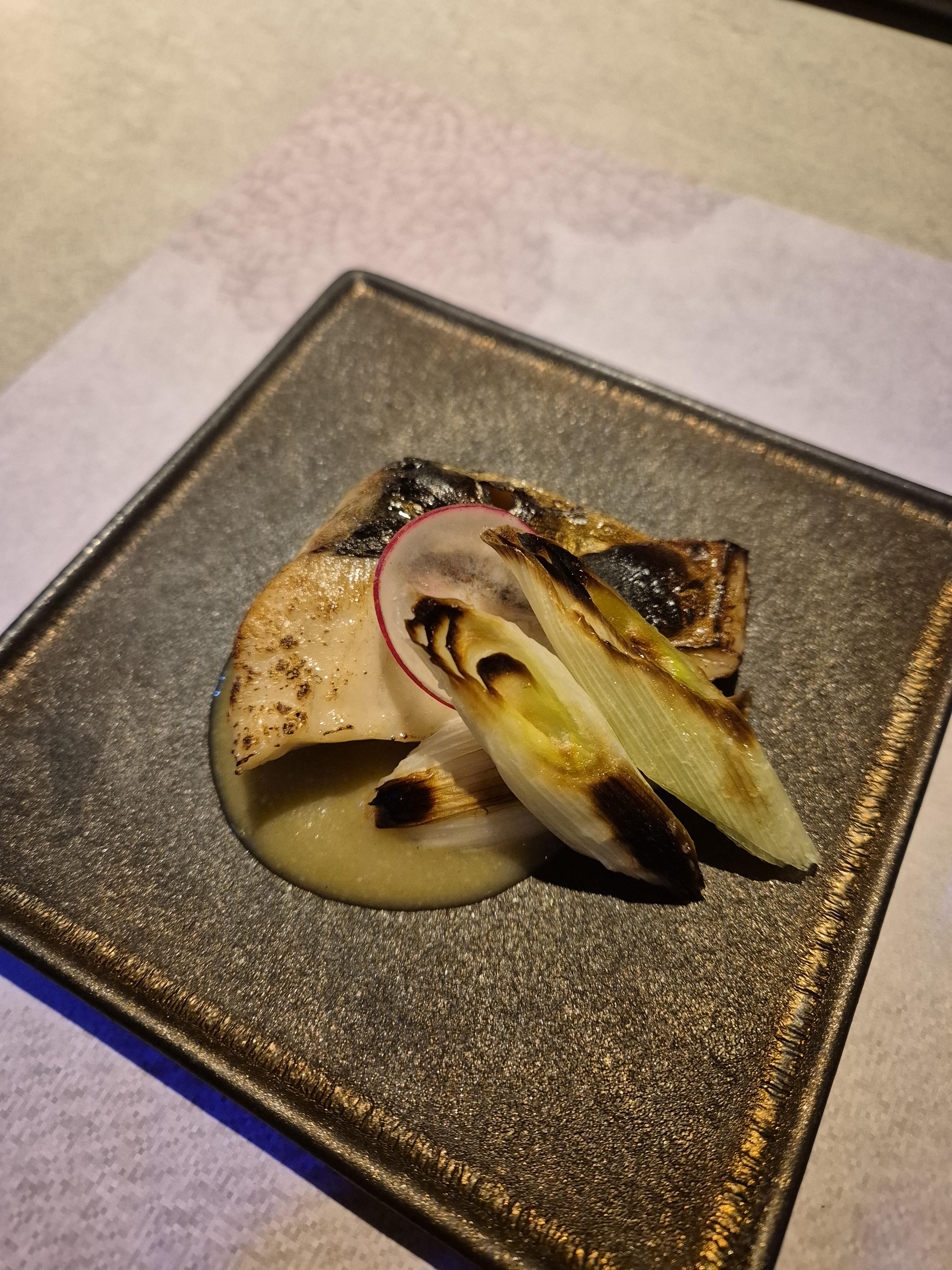 성수동 광어 방어 스시