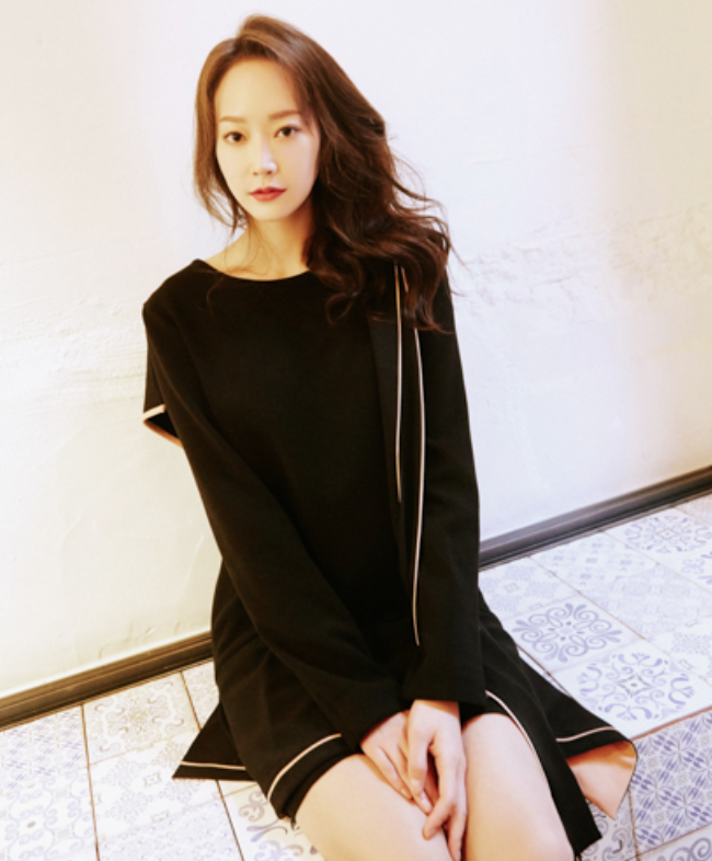 연민지 패션화보