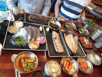 반찬은 다양하게