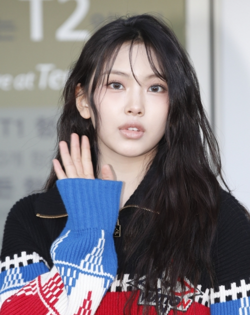 뉴진스, 어도어와의 전속계약 해지