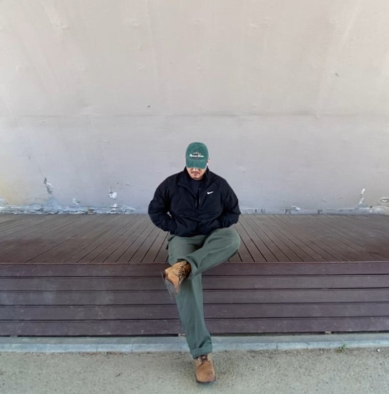 데일리룩('26. 4. 25.)브이투 VTWO 스톤워싱 빈티지 볼캡, 나이키 스투시 나투시 아노락, 무신사스탠다드 레플리카 퍼티그 팬츠, 레드윙 아이언레인저 호손뮬스키너 스웨이드
