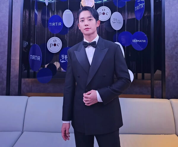 정해인-사진