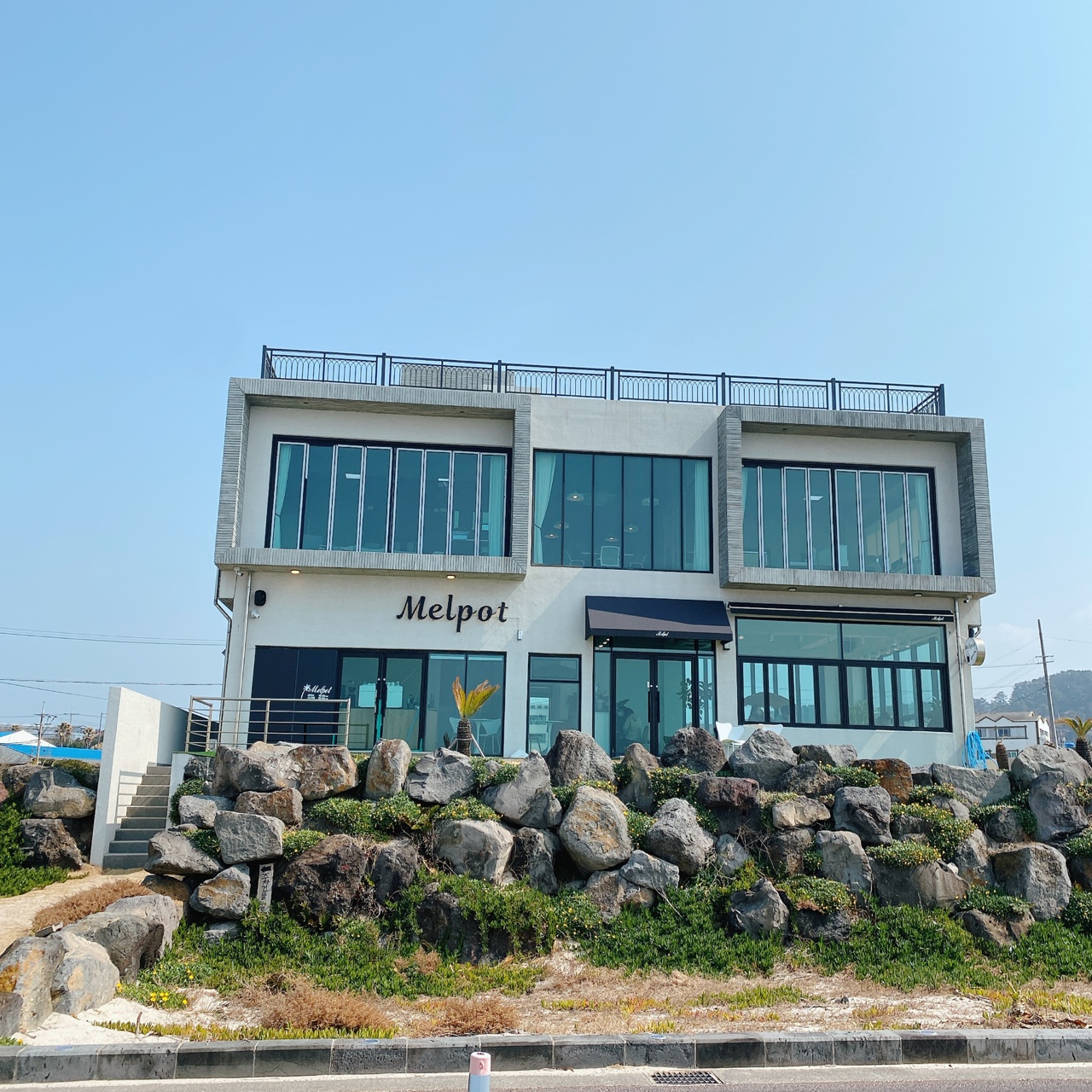 제주 곽지해수욕장 멜팟카페