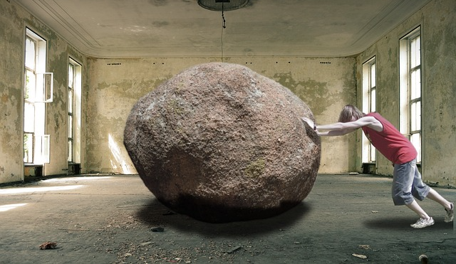 결코 비난하지 말자.