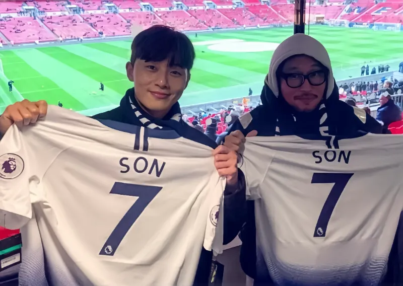 박서준손흥민커피차, 손흥민박서준우정, 연예인커피차선물, 박서준촬영장커피차, 손흥민응원, 박서준차기작, 연예계브로맨스, 월드클래스우정, 손흥민선물, 박서준손흥민브로맨스