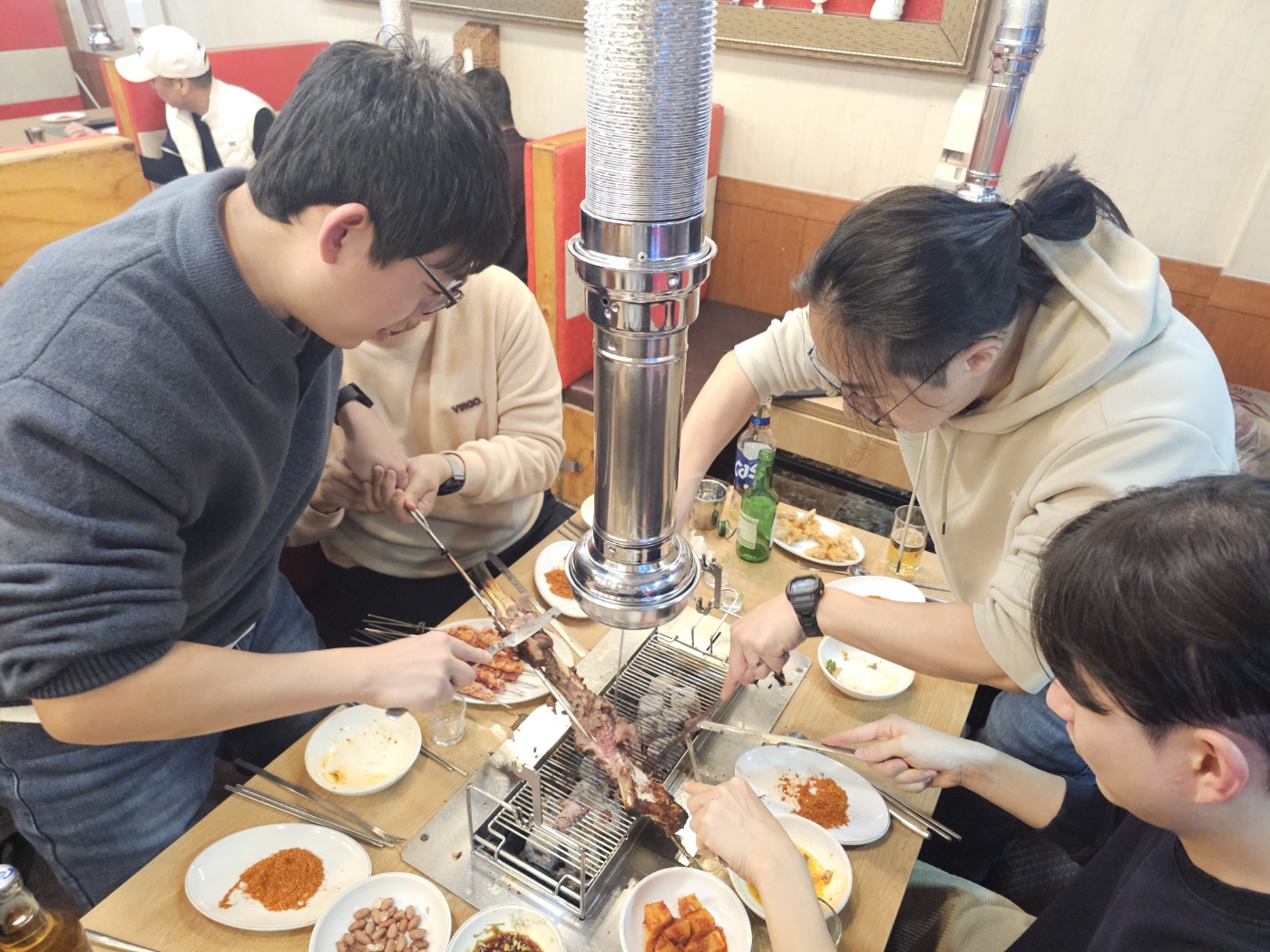 칠공강호 양꼬치 수원점 - 양다리구이 후기