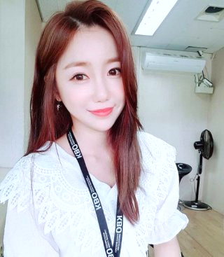 박서휘 아나운서 무속인 신내림 나이 학력 프로필 근황