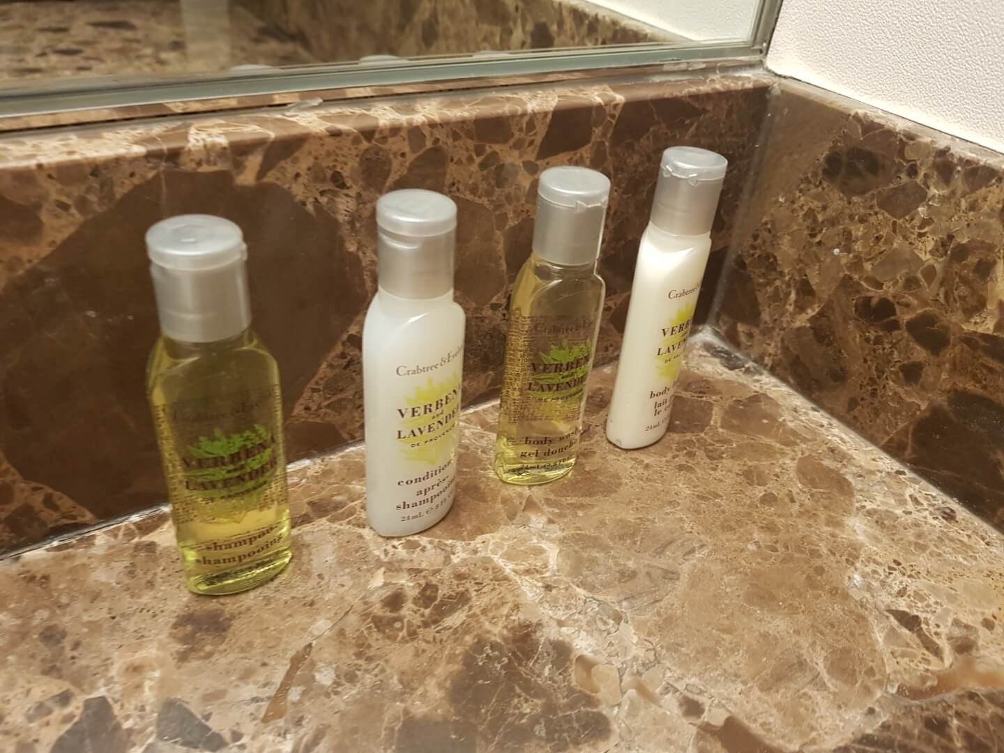 서대문구 호캉스 스위스 그랜드 호텔 위치 리뷰 5성급 호텔