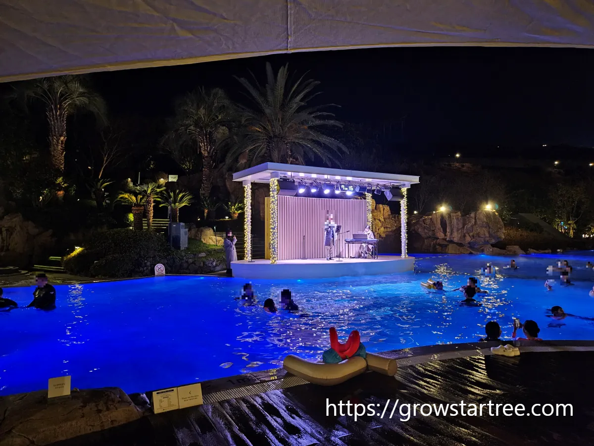 롯데호텔 제주 해온 온수풀 수영장