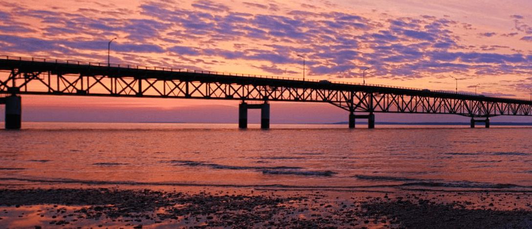 다리 건너는 꿈
다리 끊어지는 꿈