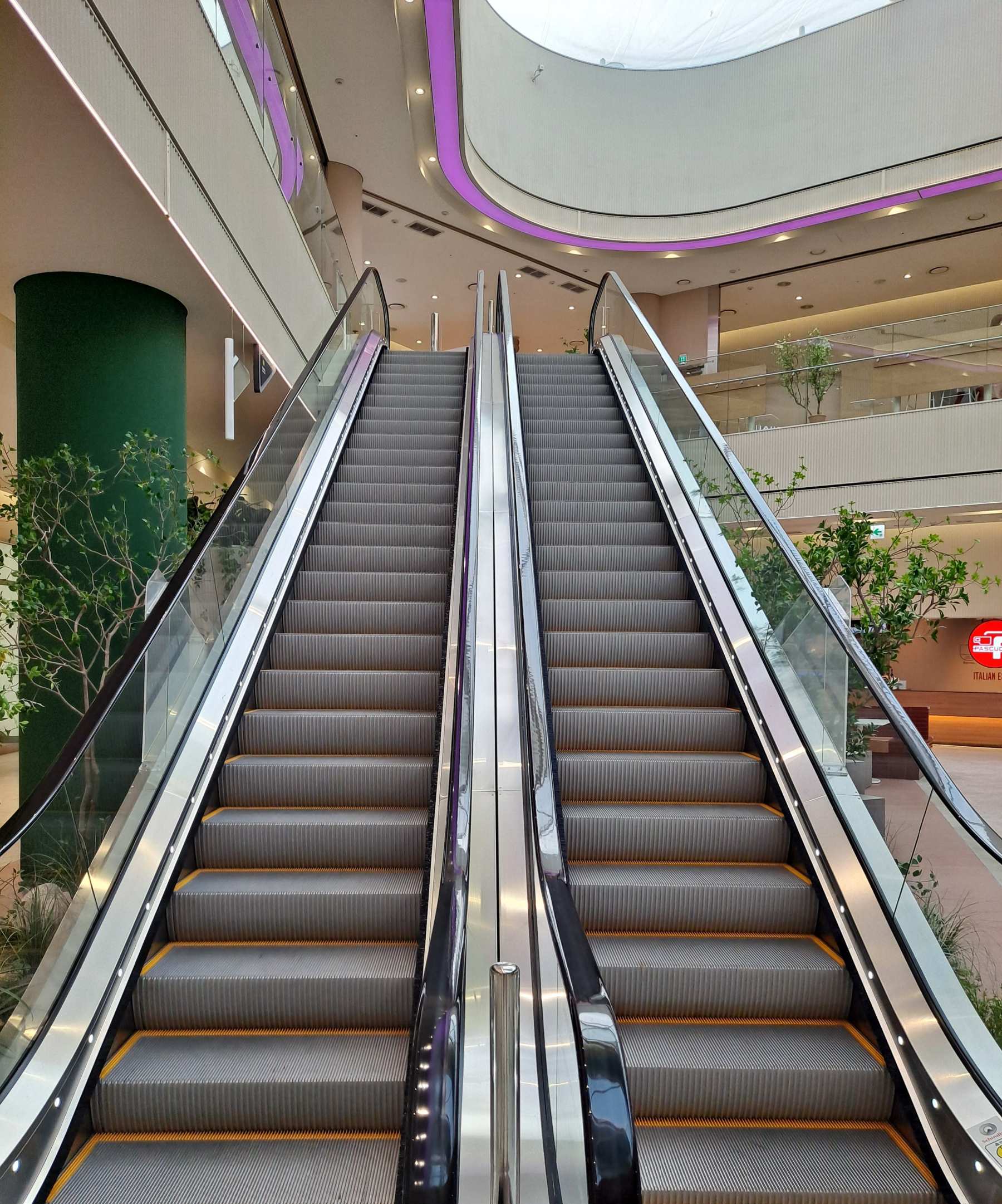 안산복합휴게소 에스켤레이터