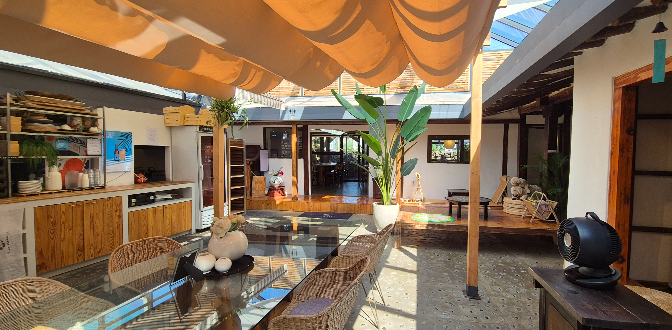 포천 고모리 저수지 맛집<어반제주>