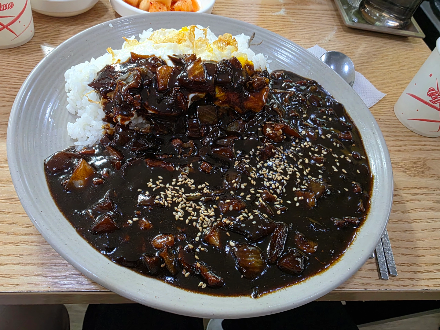짜장밥을 보여주는 이미지